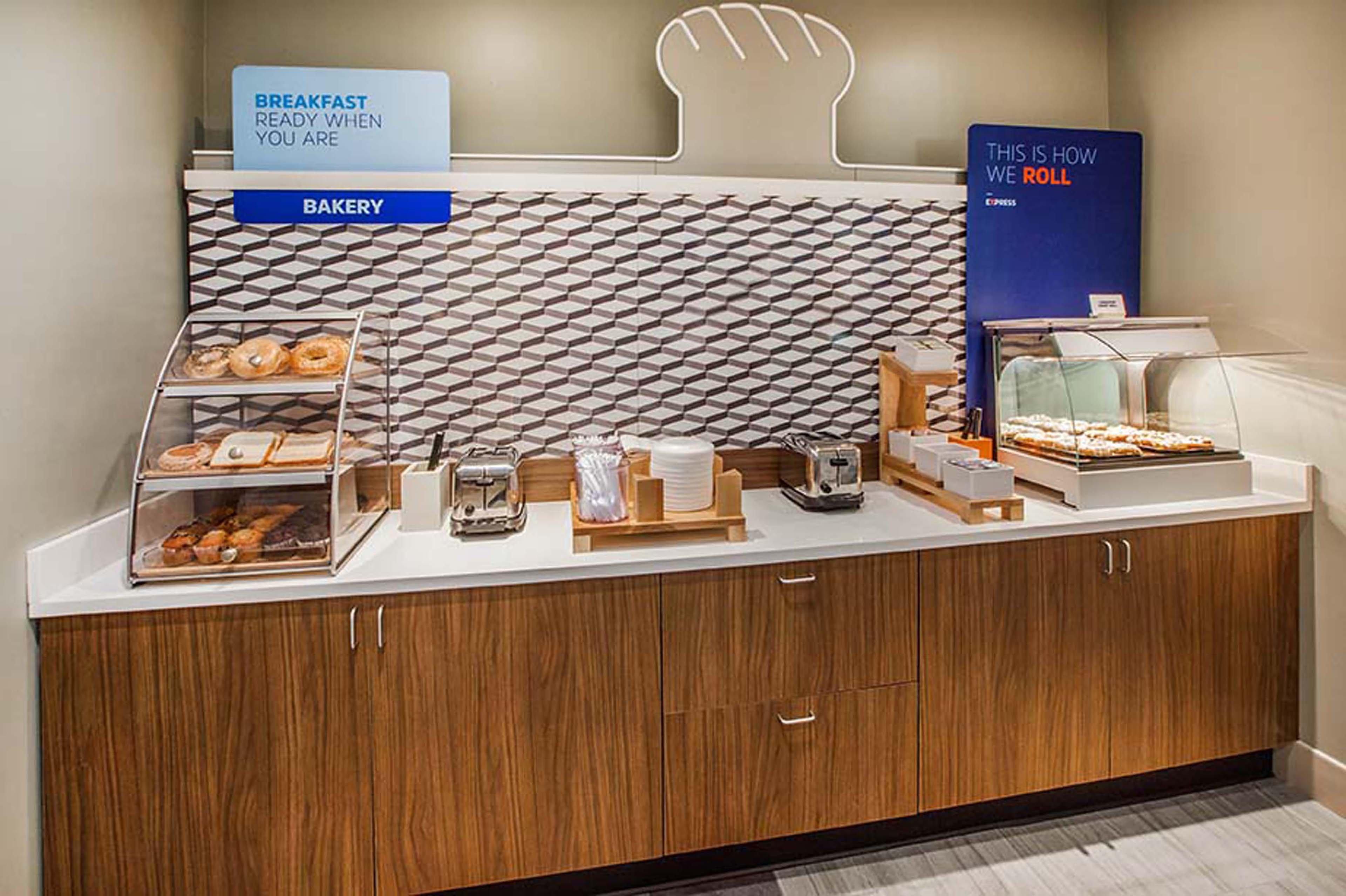Holiday Inn Express Hotel & Suites Largo-Clearwater By Ihg Εξωτερικό φωτογραφία